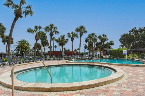 Harbor Towers 1 Bedroom Pool View - image 3
