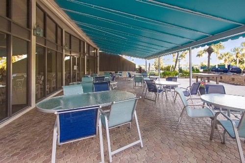 Harbor Towers 1 Bedroom Pool View - image 33