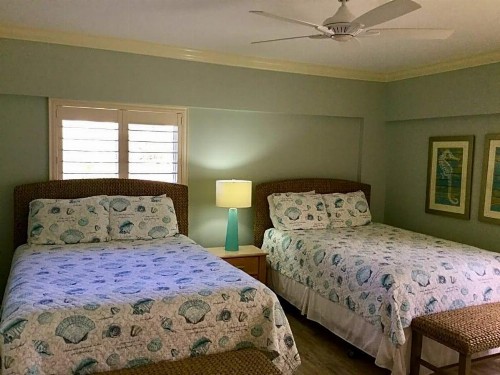 Island House Beach Resort