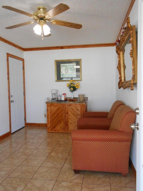 Budget Inn and Suites Siloam Springs - image 2