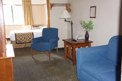 Luxury Inn & Suites - image 37