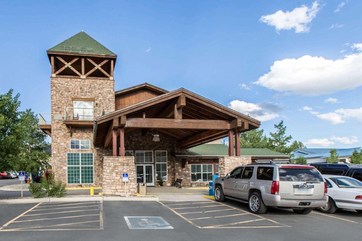 Quality Inn and Suites Summit County - main image