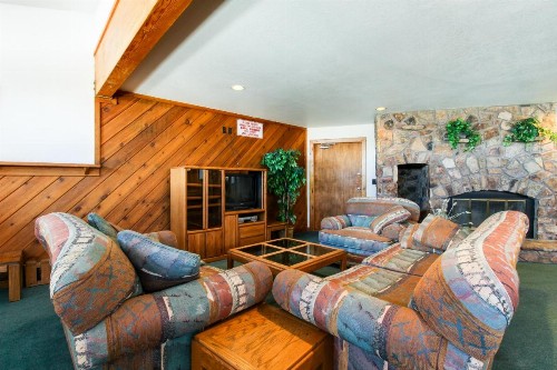 Buffalo Village Condo - image 10