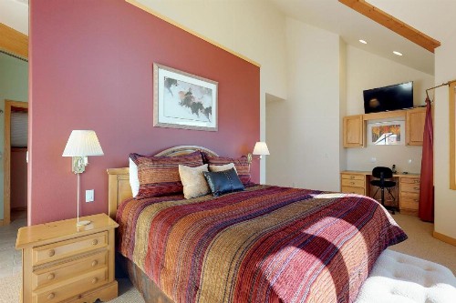 Aspen View - image 12