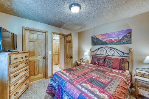 Silverheels Splendor - image 10