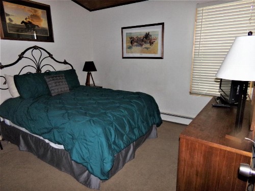 THKT Treehouse 2 Bedroom 1 Bathroom - image 11