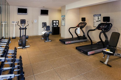 Holiday Inn Express Simi Valley an IHG Hotel - image 44