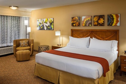 Holiday Inn Express Simi Valley an IHG Hotel - image 5