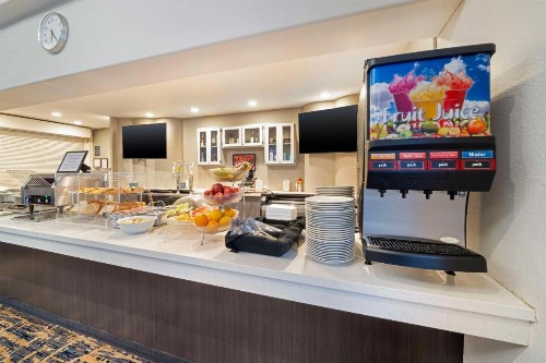Best Western Posada Royale Hotel & Suites - image 15