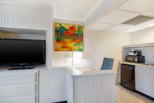 Best Western Posada Royale Hotel & Suites - image 21