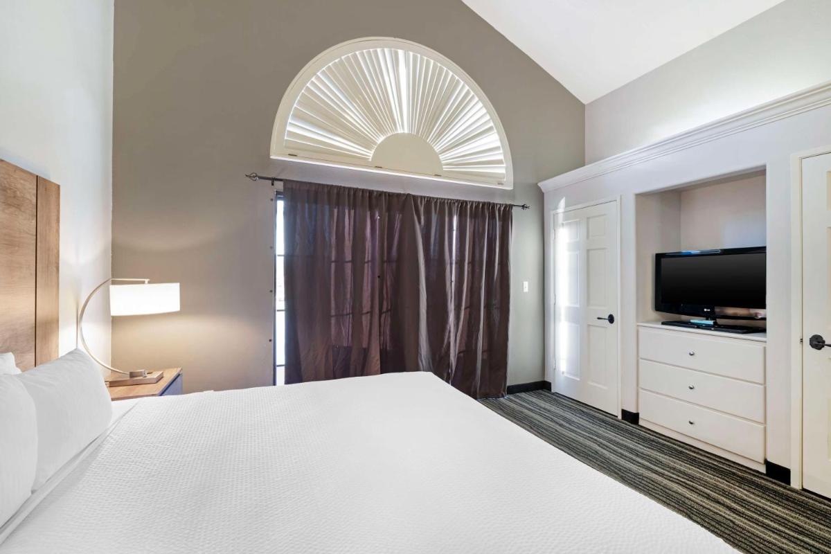 Best Western Posada Royale Hotel & Suites - image 5