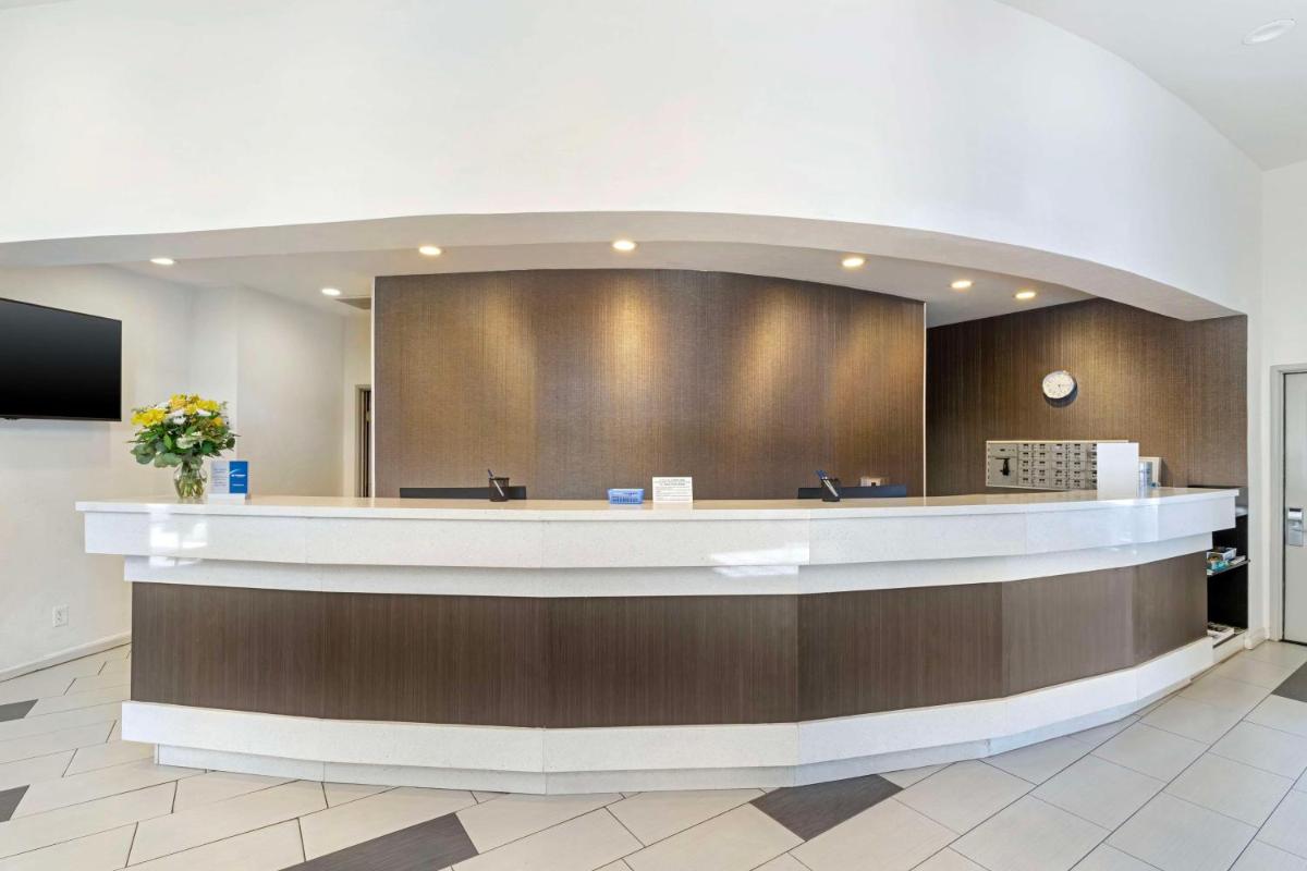Best Western Posada Royale Hotel & Suites - image 6