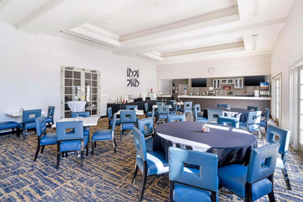 Best Western Posada Royale Hotel & Suites - image 7