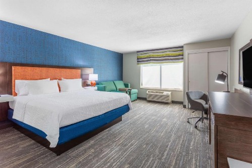 Hampton Inn Sioux Falls - image 15