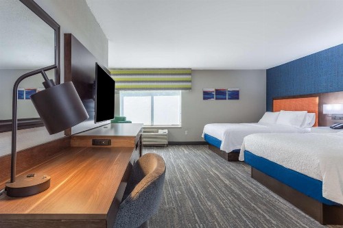 Hampton Inn Sioux Falls - image 28