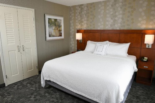 Courtyard By Marriott Sioux Falls - image 14
