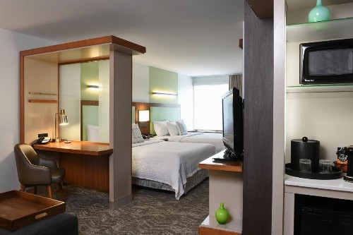 SpringHill Suites by Marriott Sioux Falls - image 10