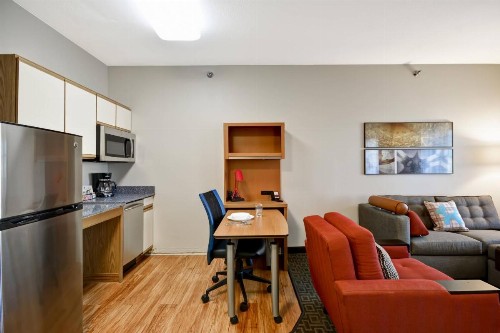 TownePlace Suites Sioux Falls - image 22
