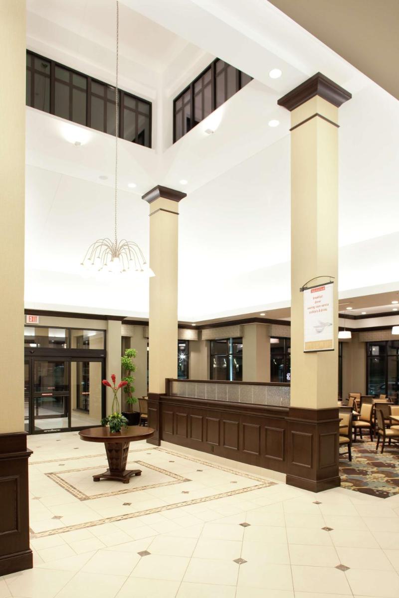 Hilton Garden Inn Sioux Falls South - image 2