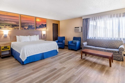 Days Inn by Wyndham Sioux Falls Airport - image 20