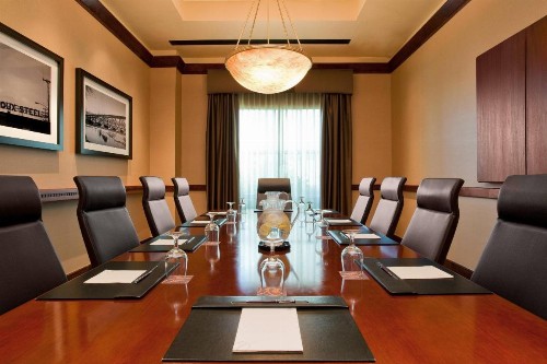 Sheraton Sioux Falls & Convention Center - image 29
