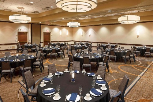 Sheraton Sioux Falls & Convention Center - image 30