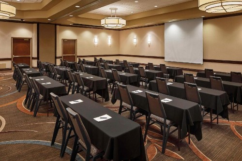 Sheraton Sioux Falls & Convention Center - image 32