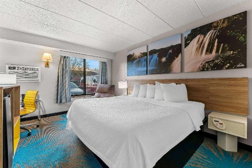 Days Inn by Wyndham Sioux Falls - image 28