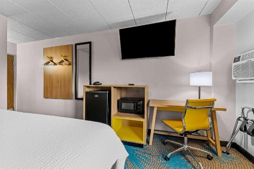 Days Inn by Wyndham Sioux Falls - image 29