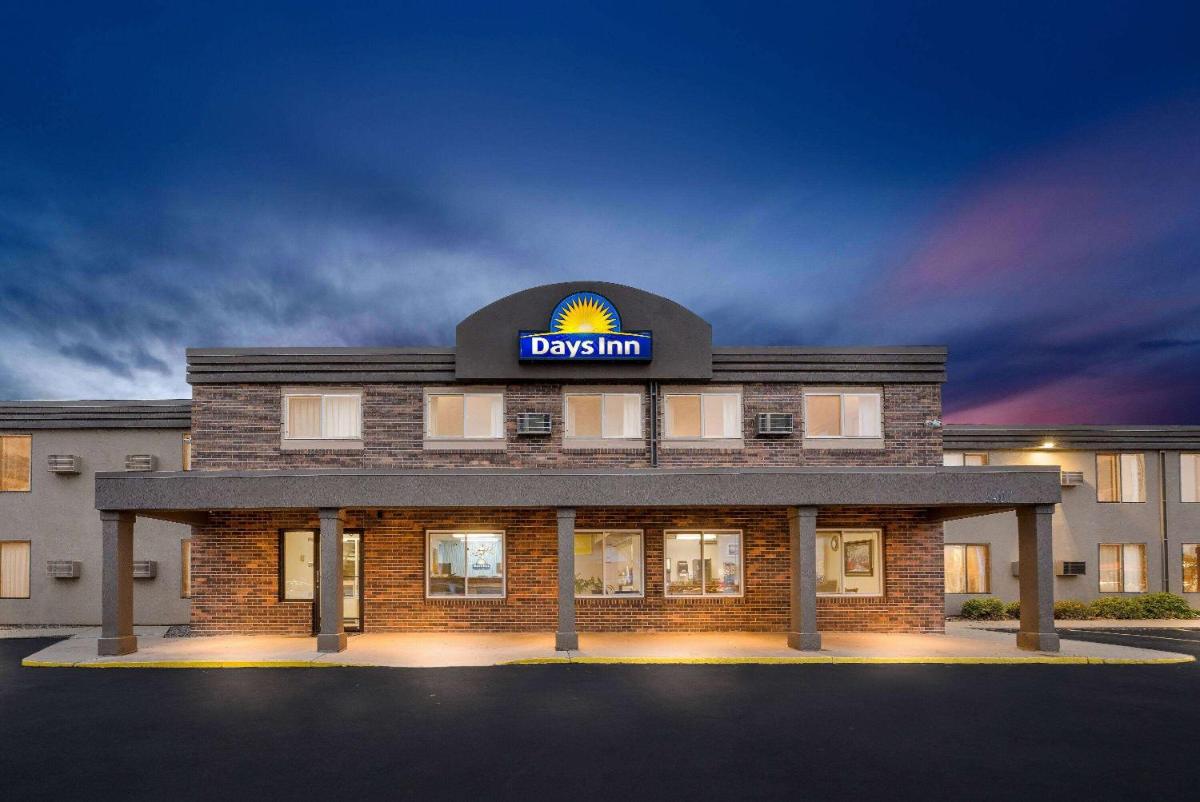 Days Inn by Wyndham Sioux Falls - image 3