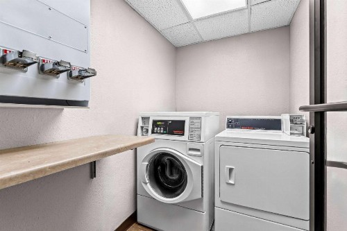 Days Inn by Wyndham Sioux Falls - image 36