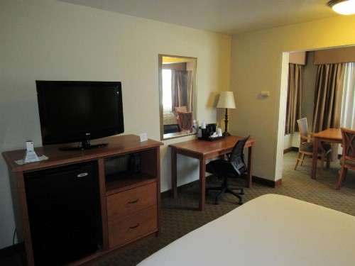 Best Western Empire Towers - image 22