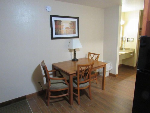 Best Western Empire Towers - image 33