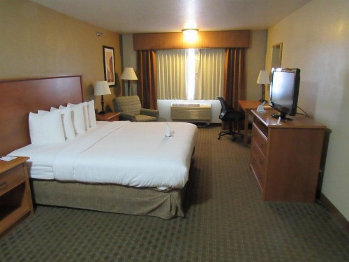 Best Western Empire Towers - image 38