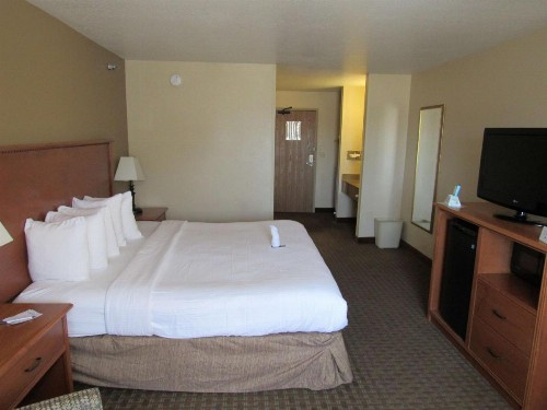 Best Western Empire Towers - image 41