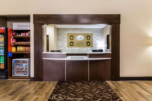 Comfort Suites - Sioux Falls - image 21