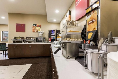 Comfort Suites - Sioux Falls - image 25