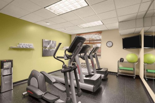Country Inn & Suites by Radisson Sioux Falls SD - image 10