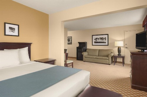 Country Inn & Suites by Radisson Sioux Falls SD - image 12