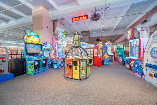 Ramada by Wyndham Sioux Falls Airport - Waterpark Resort & Event Center - image 10
