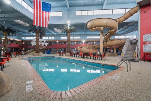Ramada by Wyndham Sioux Falls Airport - Waterpark Resort & Event Center - image 8