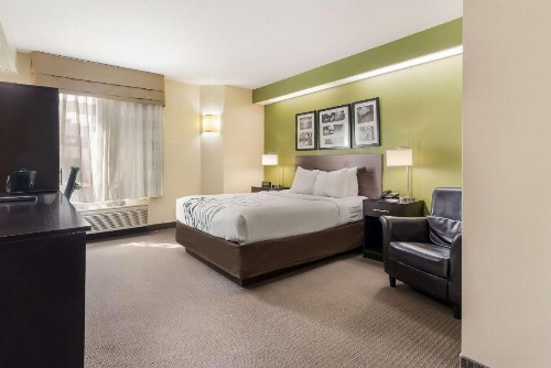 Sleep Inn Airport Sioux Falls - image 17