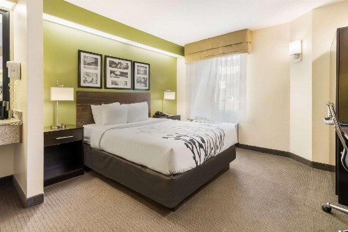 Sleep Inn Airport Sioux Falls - image 24
