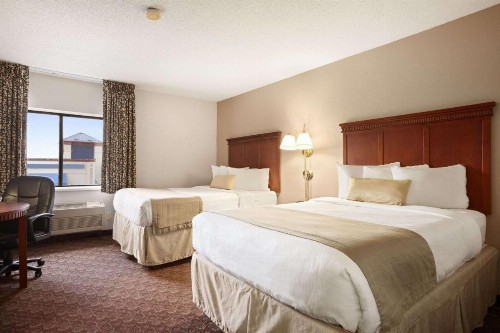 Baymont by Wyndham Sioux Falls - image 10
