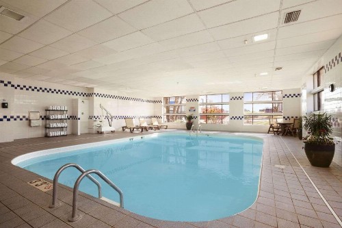 Baymont by Wyndham Sioux Falls - image 13
