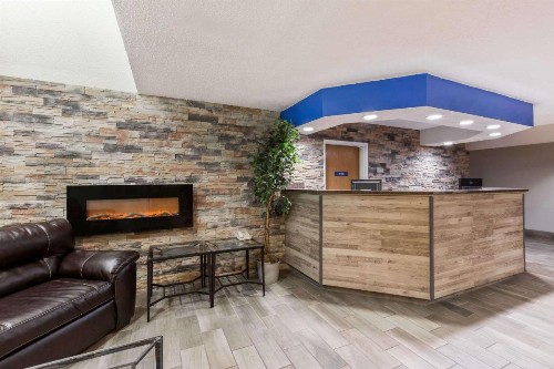 Microtel Inn & Suites by Wyndham Sioux Falls - image 11