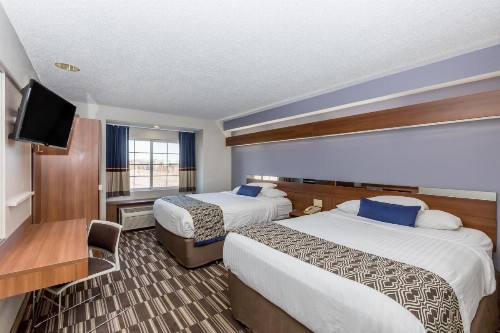 Microtel Inn & Suites by Wyndham Sioux Falls - image 23