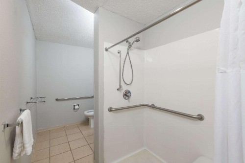 Microtel Inn & Suites by Wyndham Sioux Falls - image 31