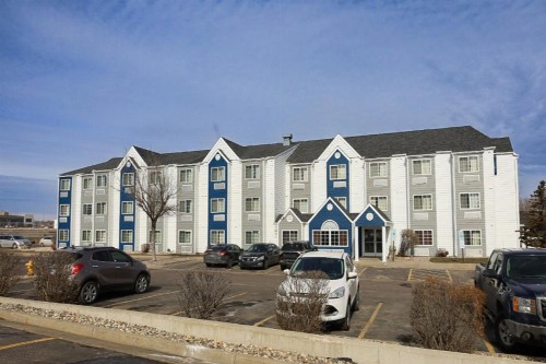Microtel Inn & Suites by Wyndham Sioux Falls - image 4