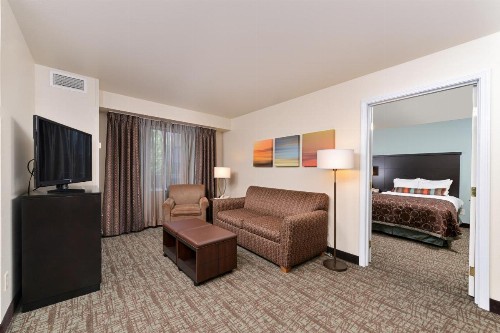 Staybridge Suites Sioux Falls at Empire Mall an IHG Hotel - image 43